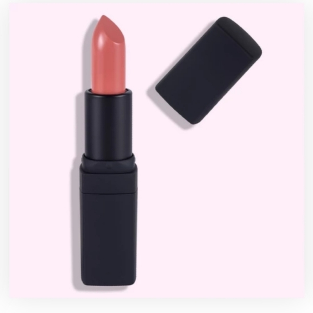 Lippie Buff Nude Lipstick